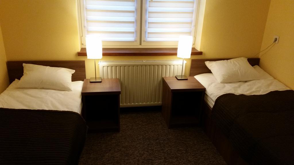 Hotelik A2 Pruszków Oda fotoğraf