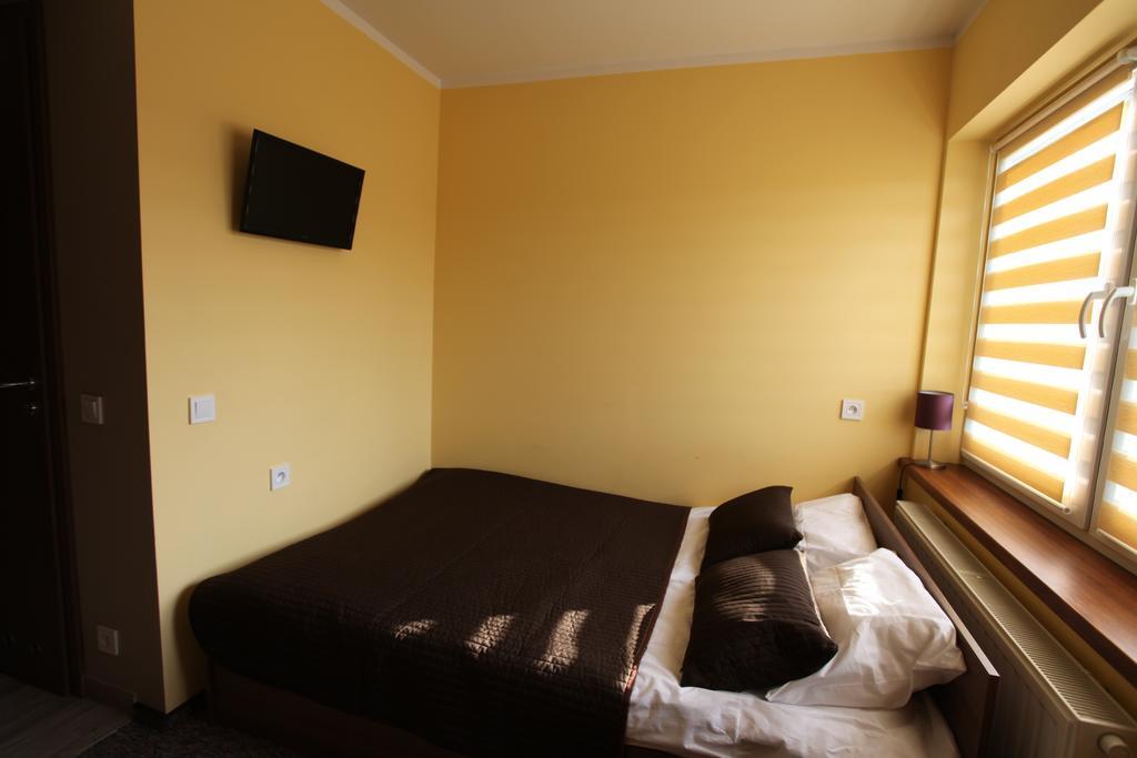 Hotelik A2 Pruszków Oda fotoğraf